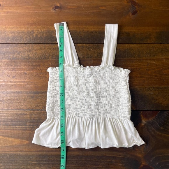 Urban Outfitters White Smocked Ruffle Wide Strap Cropped Tank Top Women's Small - Picture 9 of 9
